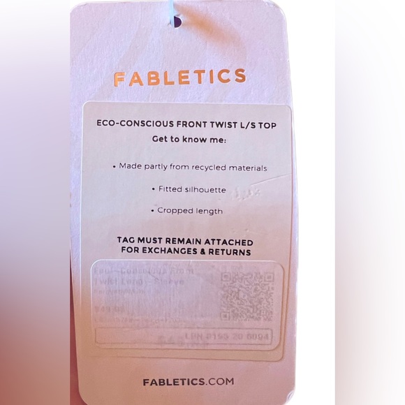 NWT | Fabletics Women's top | Long Sleeve | Size Small - Picture 6 of 6
